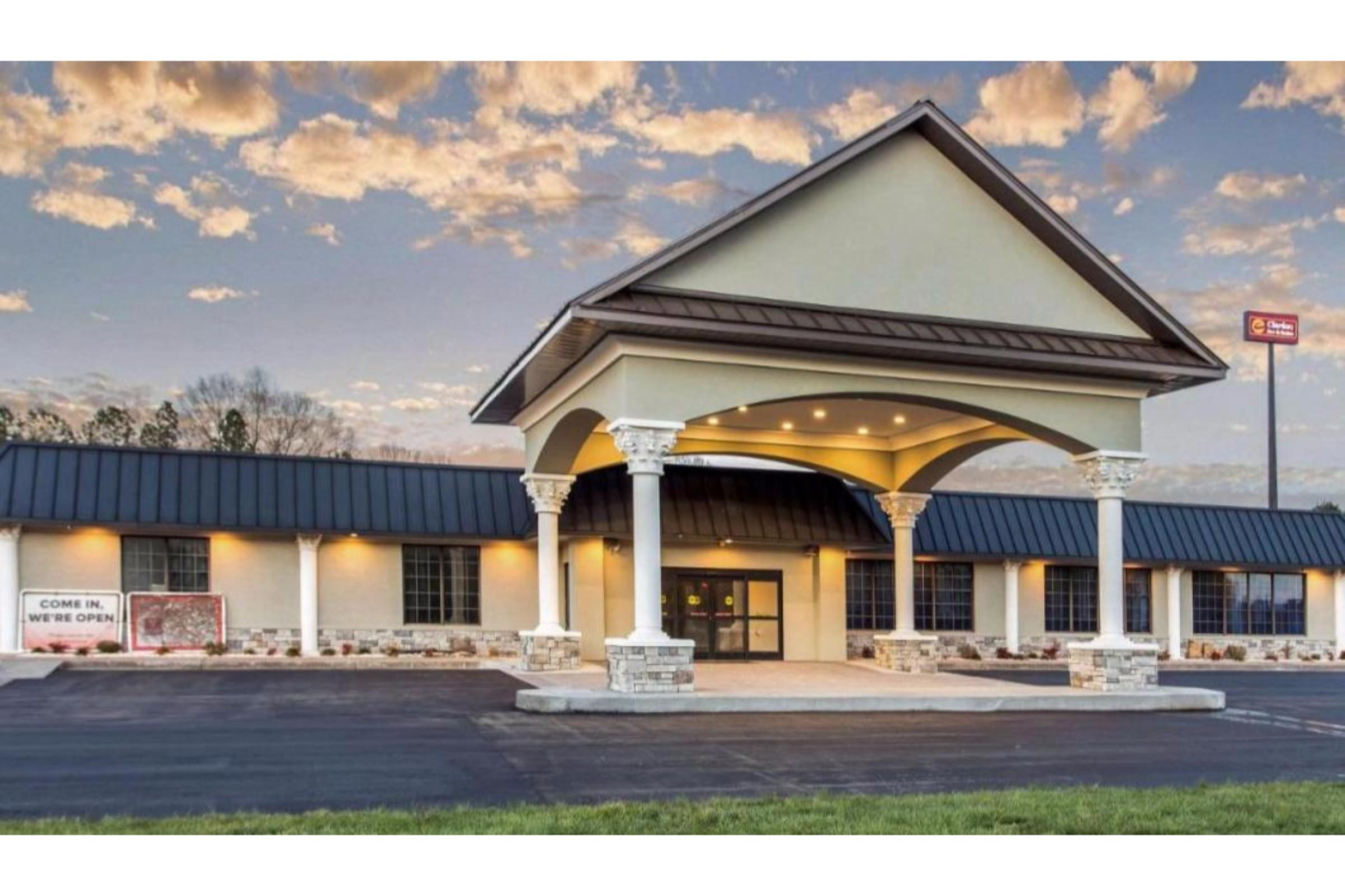 Days Inn And Suites By Wyndham Oxford Extérieur photo