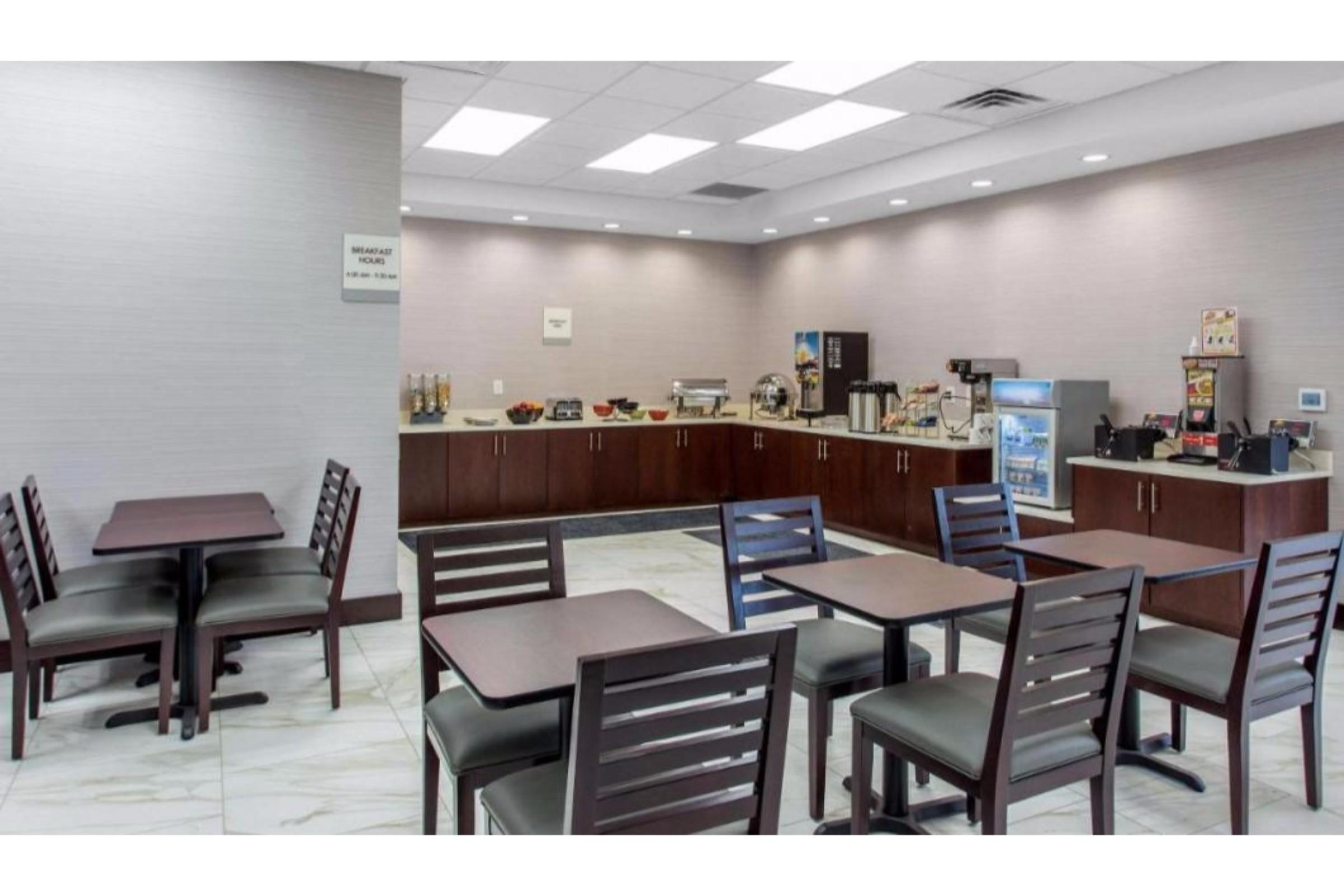 Days Inn And Suites By Wyndham Oxford Extérieur photo