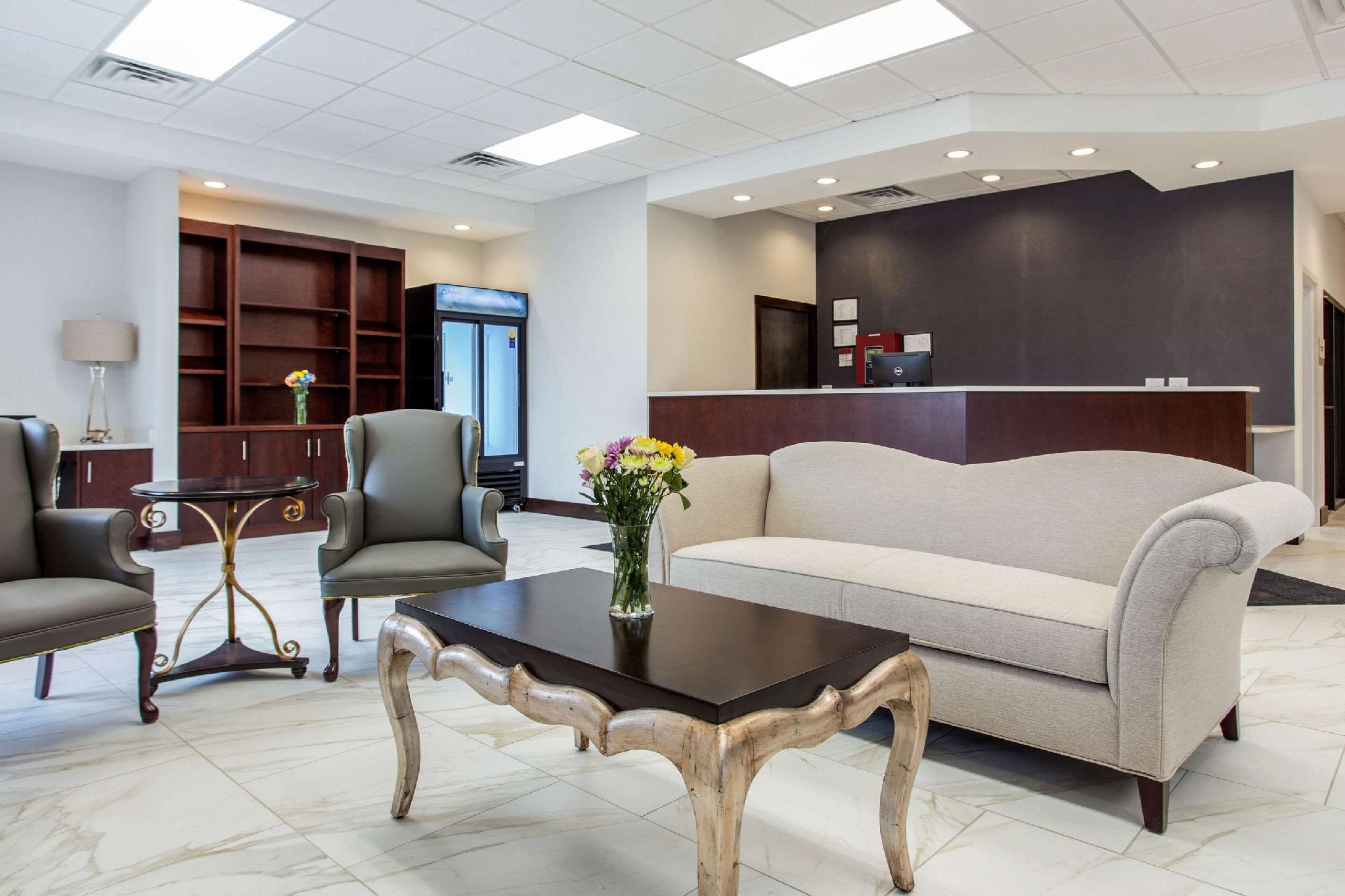 Days Inn And Suites By Wyndham Oxford Extérieur photo