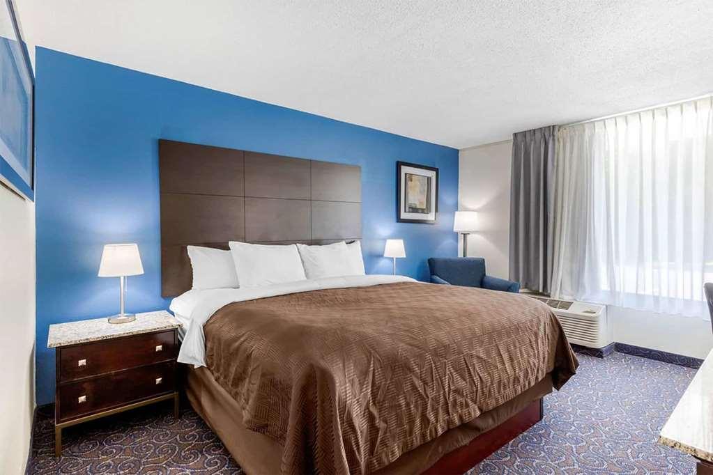 Days Inn And Suites By Wyndham Oxford Chambre photo