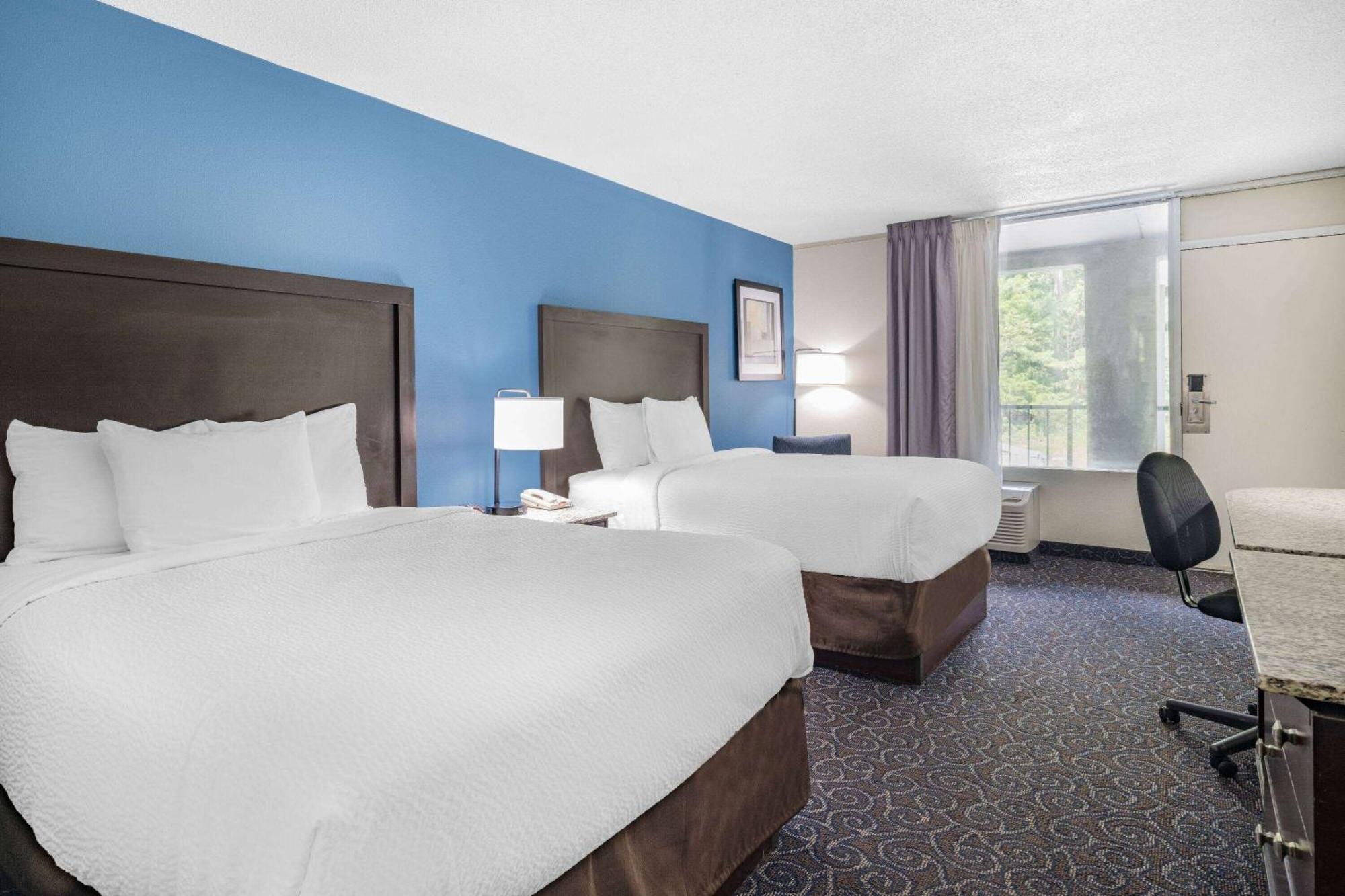 Days Inn And Suites By Wyndham Oxford Extérieur photo