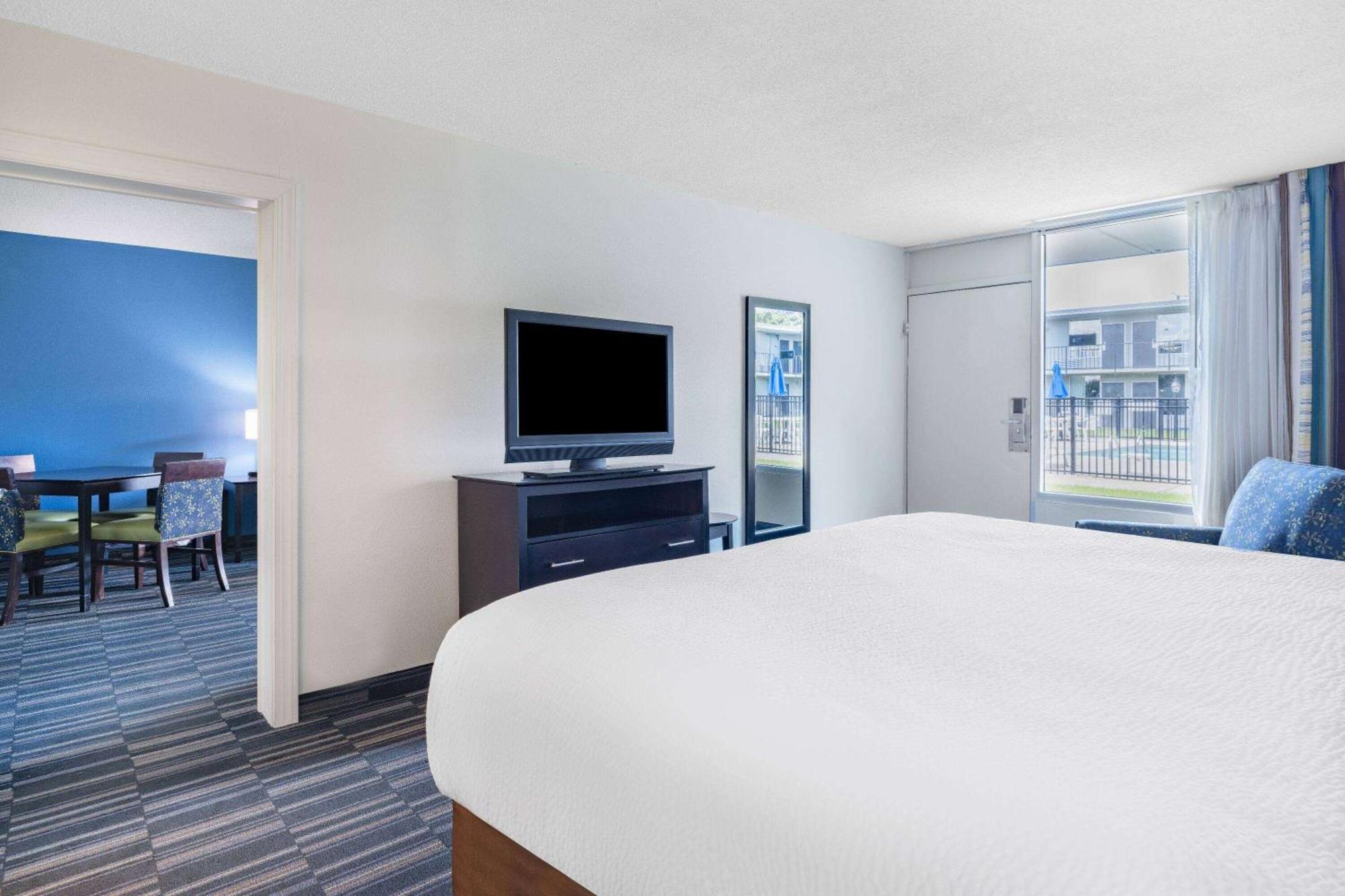Days Inn And Suites By Wyndham Oxford Extérieur photo