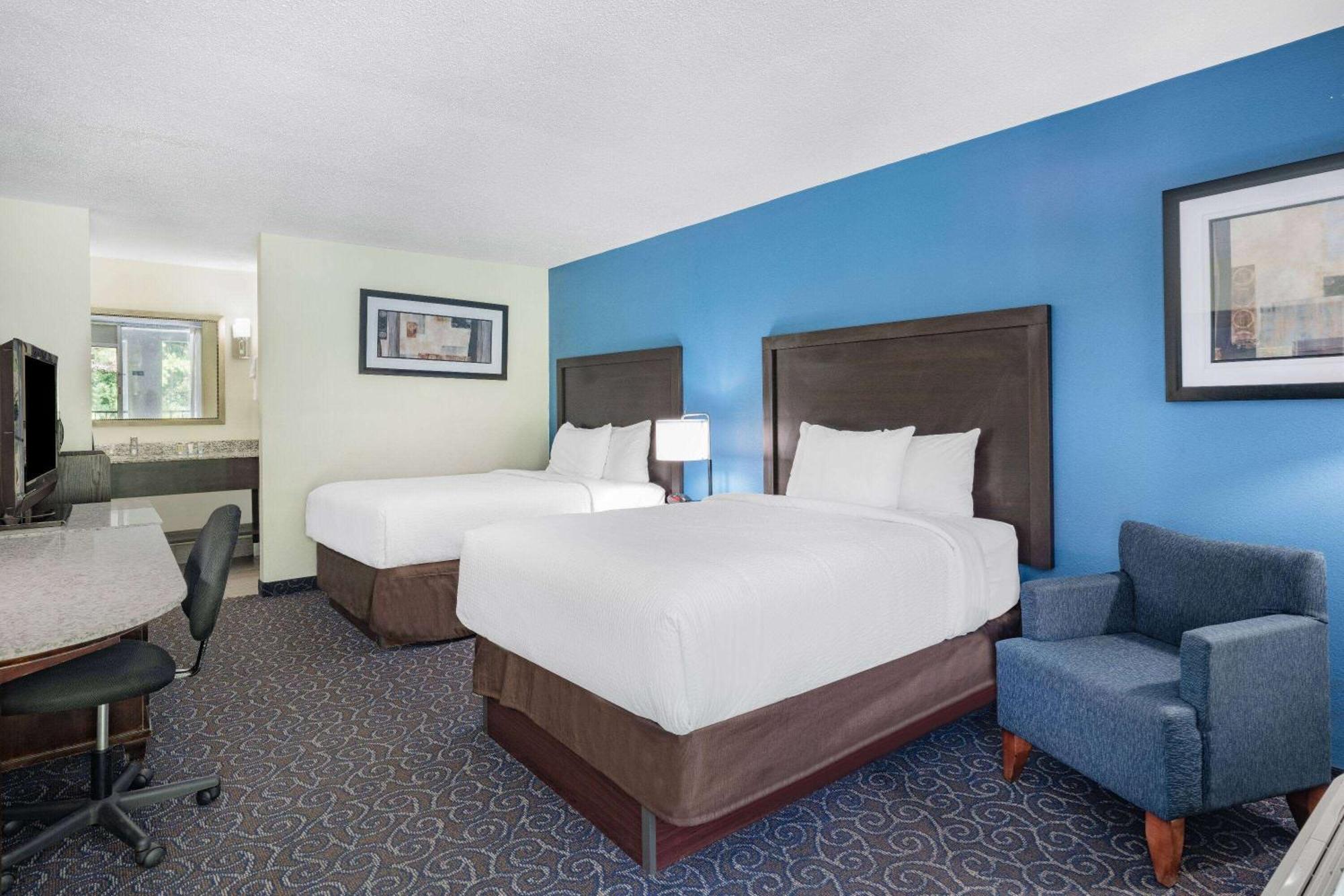Days Inn And Suites By Wyndham Oxford Extérieur photo